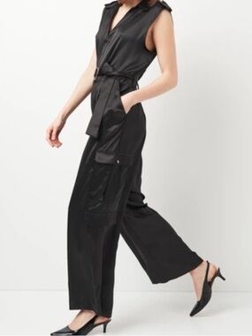 Zara Black Sleeveless Utility Jumpsuit with Belt